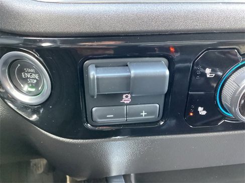 Used 2024 Chevrolet Silverado 1500 LT Trail Boss w/ Convenience Package II image 27