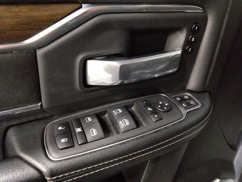 Used 2024 RAM 2500 Laramie w/ Safety Group image 32