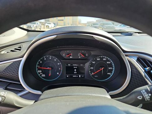 Used 2024 Chevrolet Malibu LT image 14