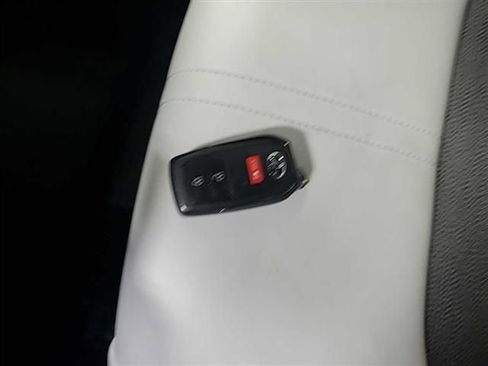 Used 2023 Toyota Corolla XSE FWD image 10