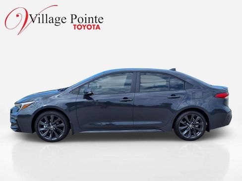 Certified 2026 Toyota Corolla SE FWD image 2
