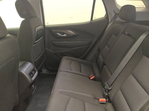 Used 2024 GMC Terrain SLE w/ Driver Convenience Package AWD/4WD image 18