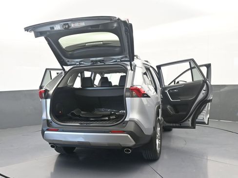 Used 2025 Toyota RAV4 Limited AWD/4WD image 83