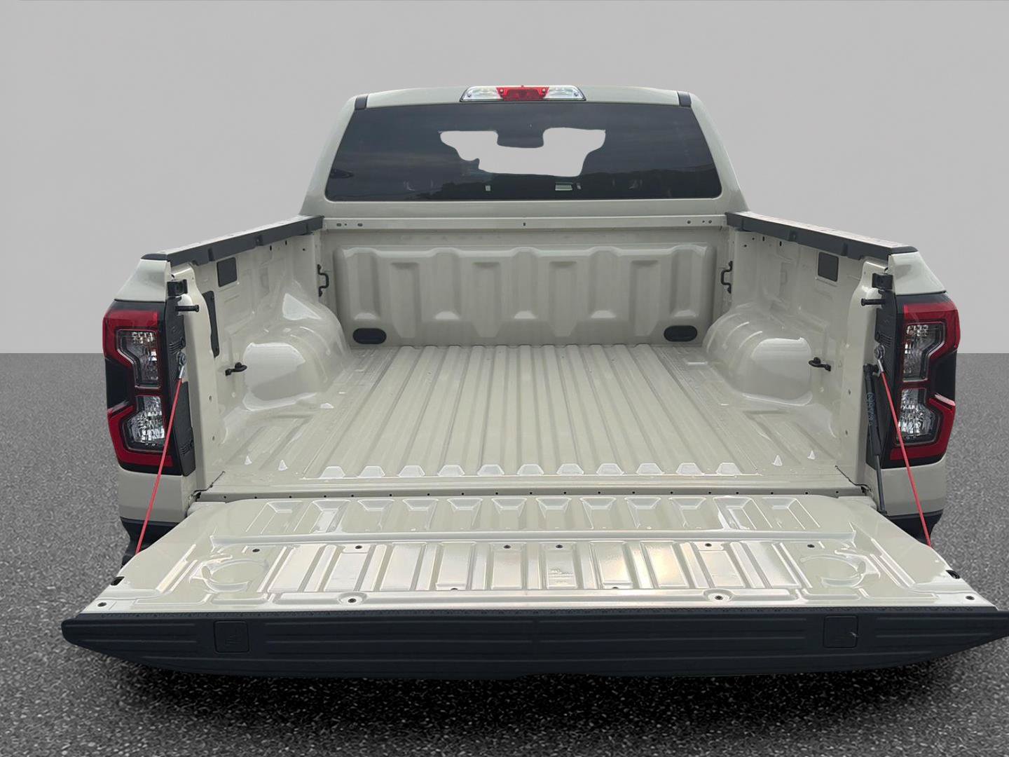 New 2026 Ford Ranger XLT w/ Trailer Tow Package AWD/4WD image 7