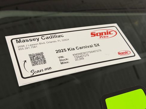 Used 2025 Kia Carnival SX FWD image 41