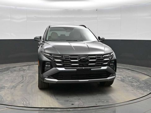 New 2026 Hyundai Tucson Limited AWD/4WD image 2