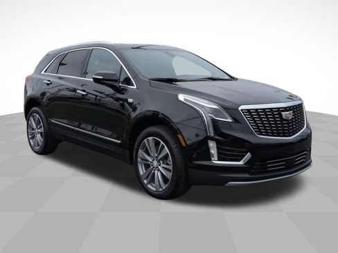 New 2026 Cadillac XT5 Premium Luxury w/ Driver Assist Package FWD image 3