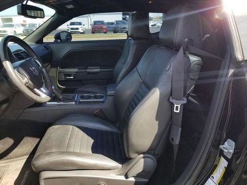 Used 2012 Dodge Challenger R/T image 15
