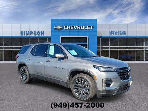 Certified 2023 Chevrolet Traverse RS w/ LPO, Floor Liner Package image 2