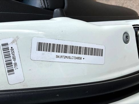Used 2020 Nissan Rogue SL w/ Premium Package AWD/4WD image 19