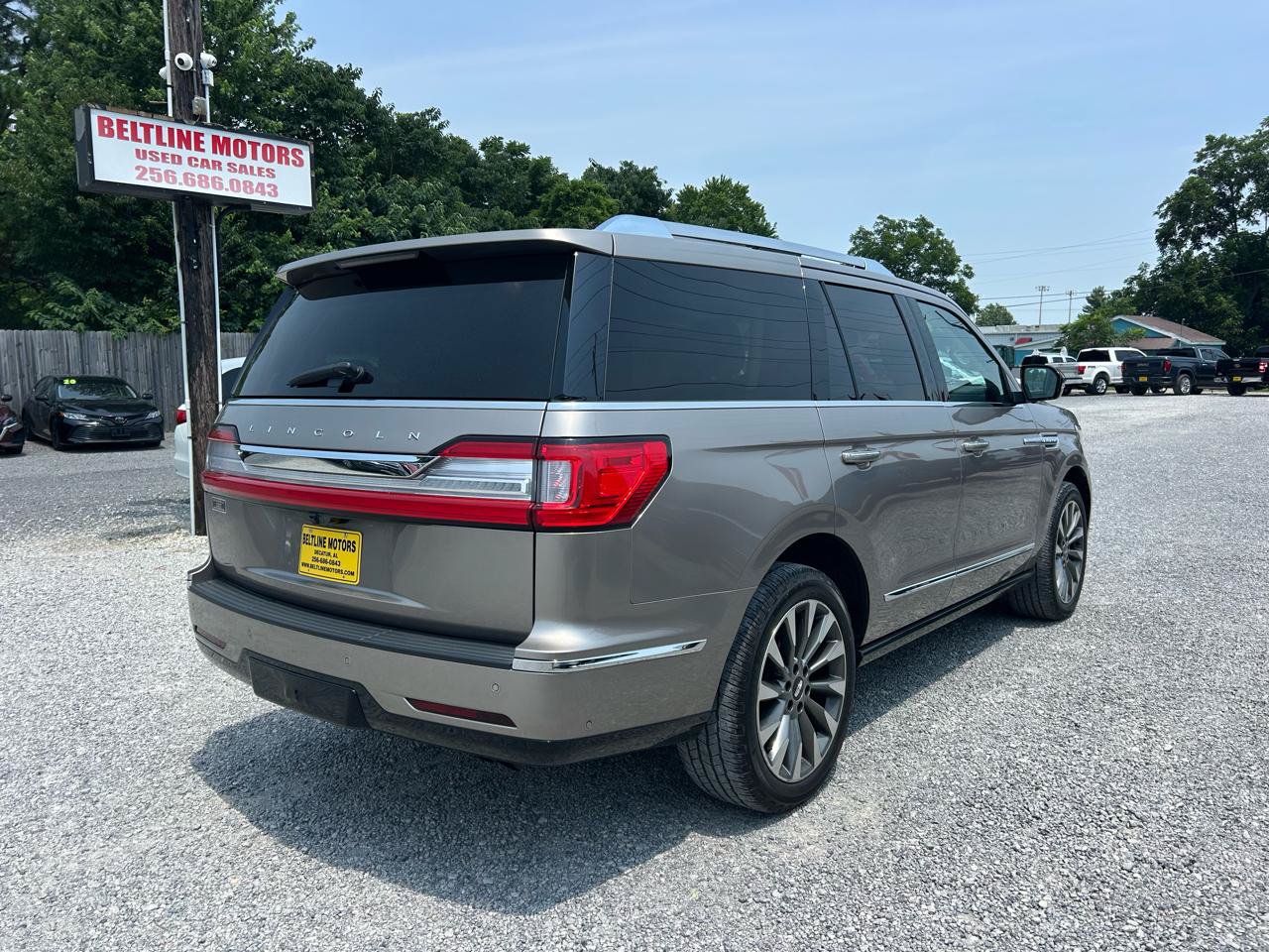 Used 2020 Lincoln Navigator Reserve w/ Equipment Group 201A Reserve AWD/4WD image 2