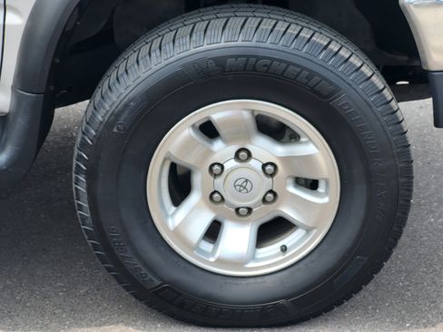 Used 1998 Toyota 4Runner SR5 AWD/4WD image 14