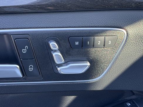 Used 2016 Mercedes-Benz E 350 image 18