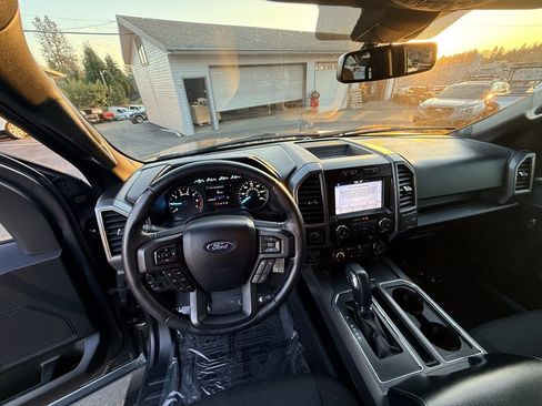 Used 2019 Ford F150 XLT w/ Equipment Group 302A Luxury image 21