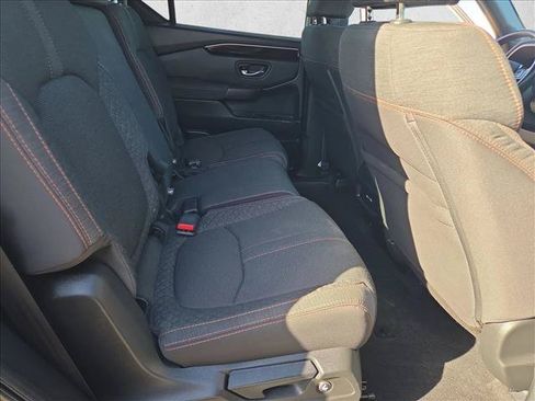 Used 2023 Honda Pilot Sport image 20