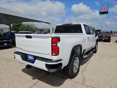 New 2026 Chevrolet Silverado 2500 LT w/ Z71 Chrome Sport Edition AWD/4WD image 8