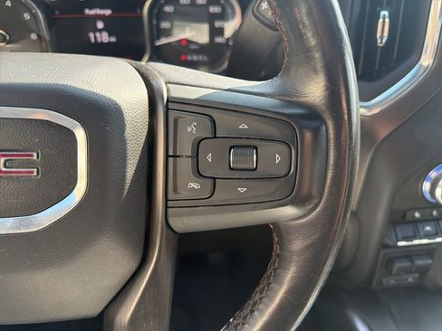 Used 2022 GMC Sierra 1500 AT4 w/ AT4 Premium Package AWD/4WD image 32