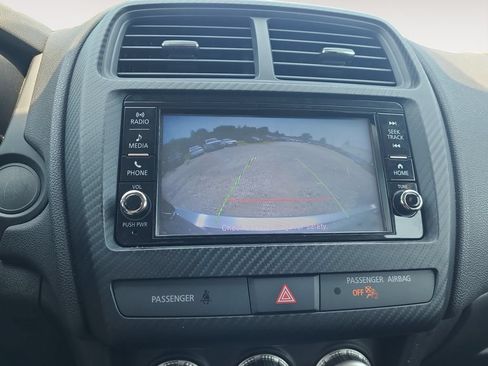 Used 2025 Mitsubishi Outlander Sport AWD image 24