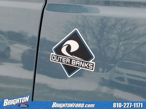 Used 2021 Ford Bronco Outer Banks image 7