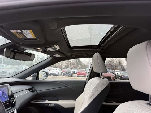 Used 2024 Lexus RX 350h Premium image 20