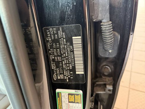Used 2025 Hyundai Elantra SEL FWD image 24