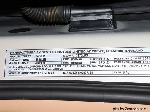 Used 2019 Bentley Bentayga AWD/4WD image 70