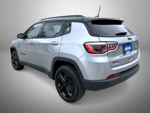 Used 2019 Jeep Compass Altitude image 7