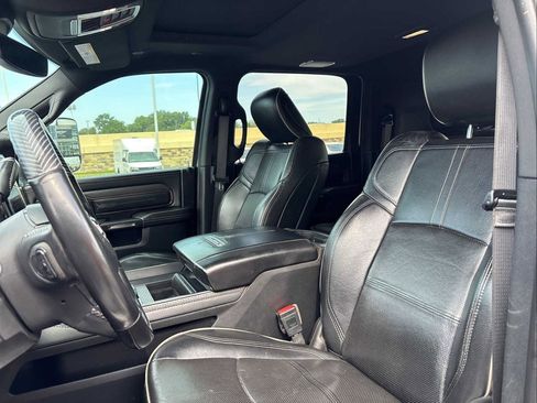Used 2020 RAM 2500 Limited AWD/4WD image 16