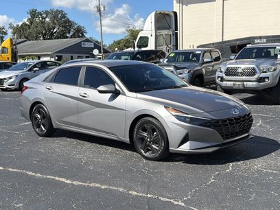 Used 2021 Hyundai Elantra SEL