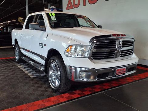 Used 2019 RAM 1500 Big Horn AWD/4WD image 2
