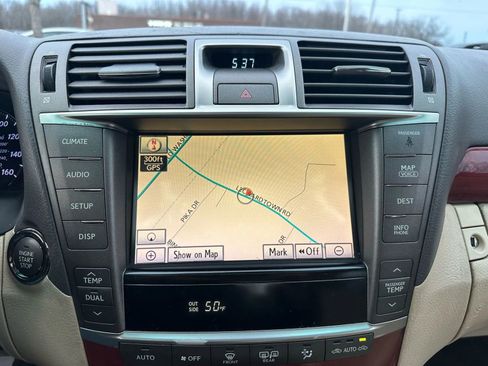 Used 2012 Lexus LS 460 AWD image 38