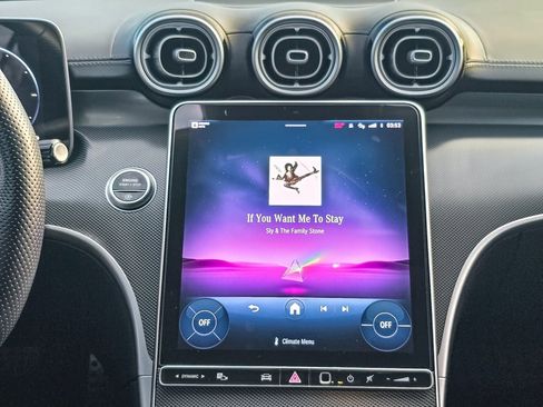 Used 2024 Mercedes-Benz C 300 4MATIC Sedan image 4