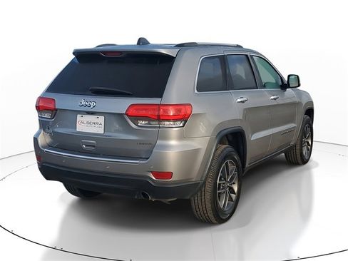 Used 2018 Jeep Grand Cherokee Limited image 4