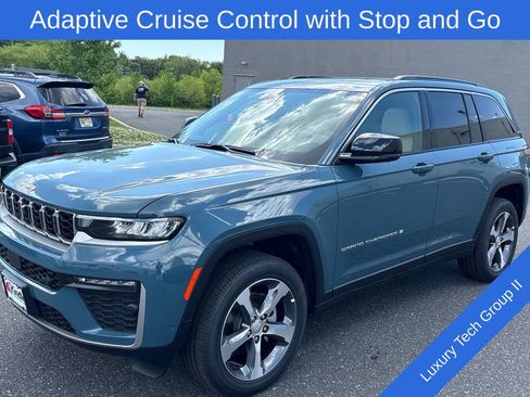 New 2026 Jeep Grand Cherokee Limited w/ Luxury Tech Group II AWD/4WD image 4