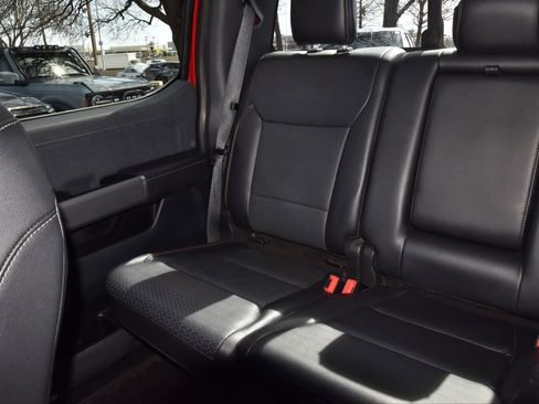 Used 2022 Ford F150 Lariat image 19