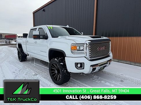 Used 2017 GMC Sierra 3500 Denali image 1