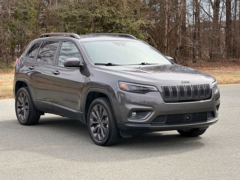 Used 2021 Jeep Cherokee Latitude Lux 80th Anniv w/ Quick Order Package 26U 80TH image 11