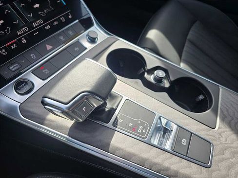 Used 2024 Audi A6 Premium Plus w/ Premium Plus Package image 31