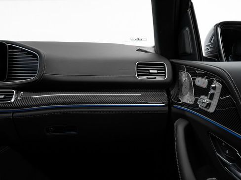 Used 2025 Mercedes-Benz GLE 63 AMG S image 28