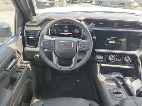 New 2026 GMC Sierra 2500 AT4 w/ AT4 Premium Plus Package AWD/4WD image 11