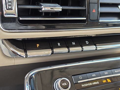 Used 2024 Lincoln Navigator Reserve AWD/4WD image 28