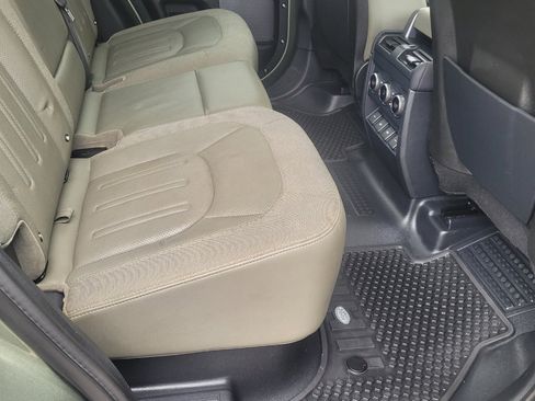 Used 2020 Land Rover Defender 110 S image 29