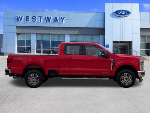 Used 2024 Ford F250 Lariat AWD/4WD image 2