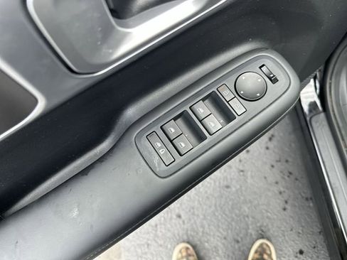Used 2026 Hyundai Santa Fe SEL FWD image 18