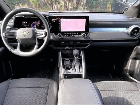 Certified 2025 Chevrolet Colorado LT image 14