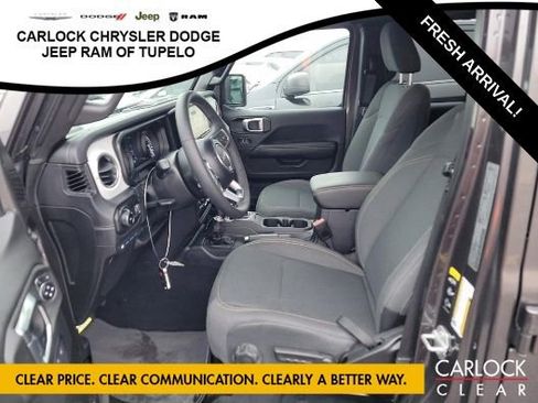 Used 2025 Jeep Wrangler Sahara w/ Safety Group image 6