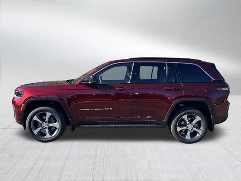 New 2026 Jeep Grand Cherokee Limited w/ Luxury Tech Group II image 8