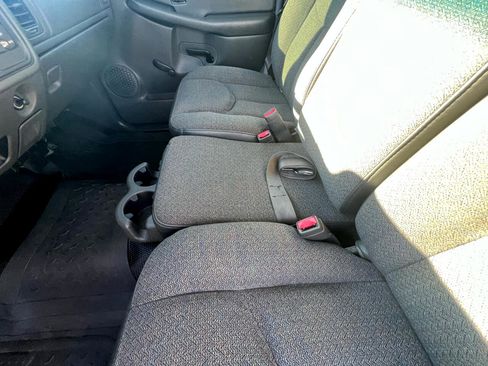 Used 2003 GMC Sierra 1500 W/T image 29