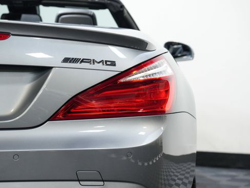 Used 2013 Mercedes-Benz SL 63 AMG image 14