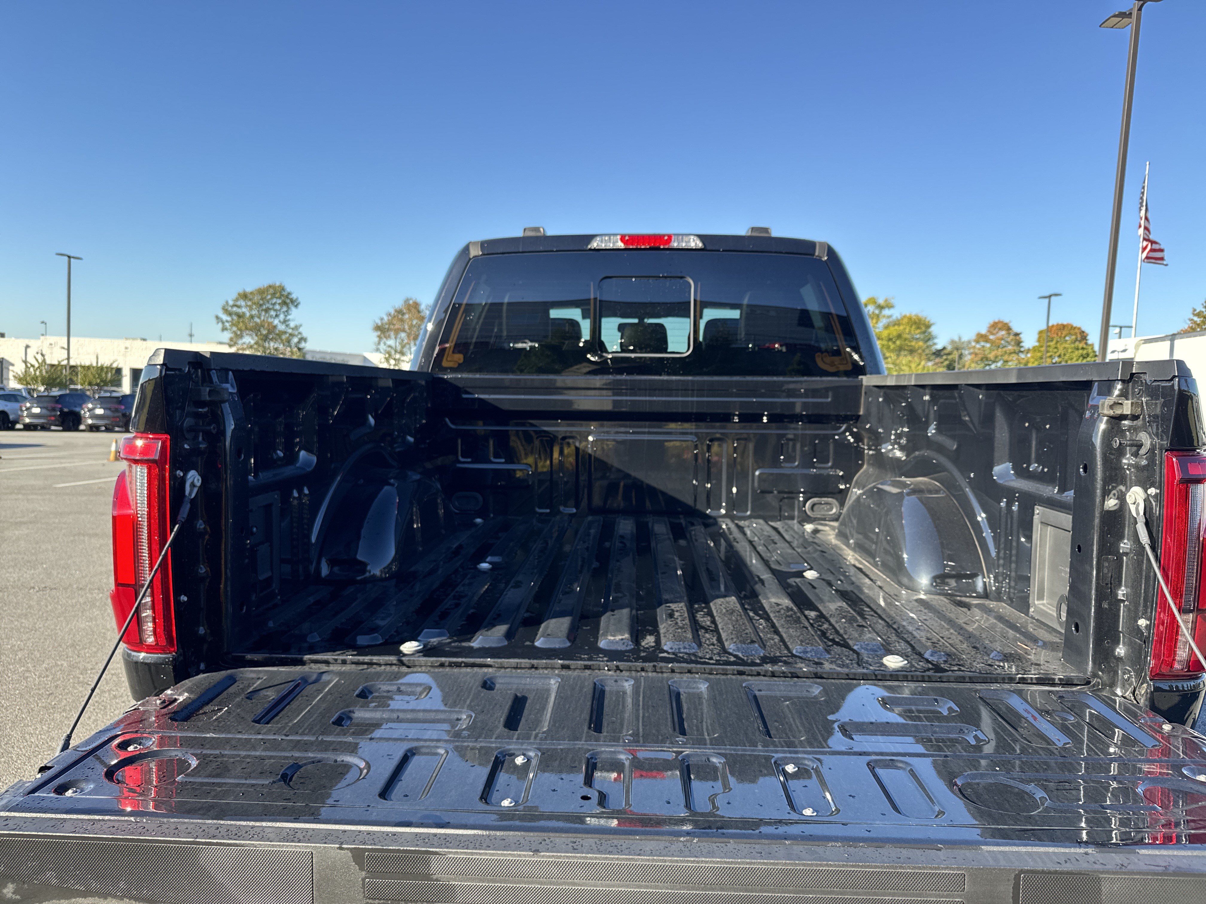Used 2026 Ford F150 Lariat w/ Equipment Group 502A High AWD/4WD image 32